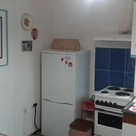The House In Greenery Apartment *